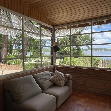Nyaraló Cadre Exceptionnel, Tres Belle Maison En 1ere Ligne Du Lac Lacanau